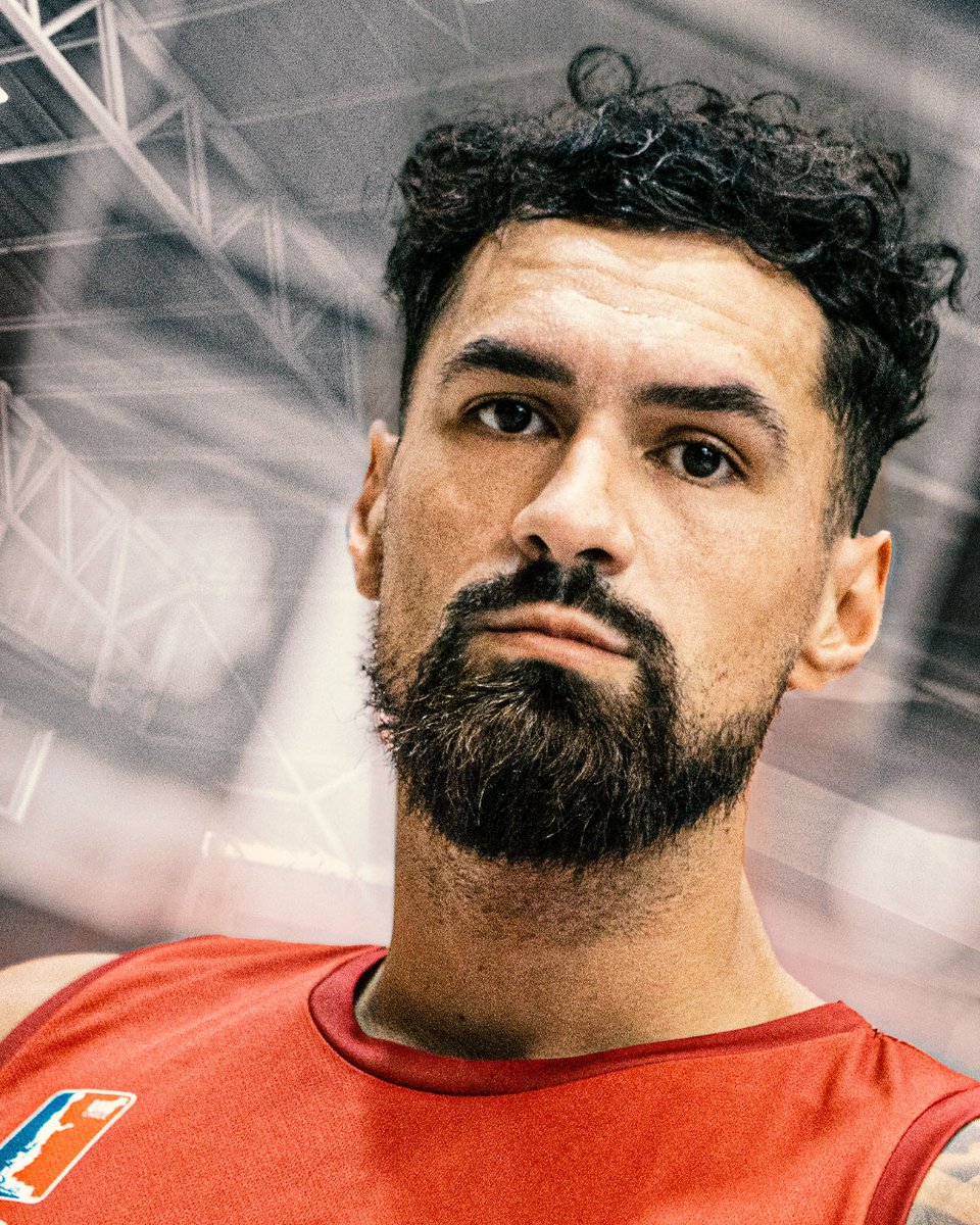 CDCLosLeones's tweet image. 🦁🔥 Andrew ya luce la camiseta Felina
#VamosLeones #BiemvenidoAndrew #Temporada2526