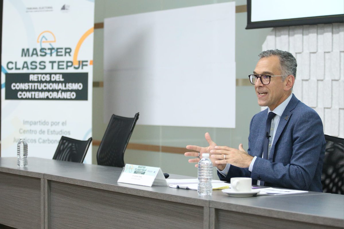 TEPJF_EJE's tweet image. 🧠 Gracias a quienes participaron en esta #MasterClassTEPJF sobre los retos del constitucionalismo contemporáneo. Especial agradecimiento al Dr. @GTusseau.
¿Qué podemos aprender del derecho constitucional comparado?
👉 youtube.com/watch?v=eCODJ2…