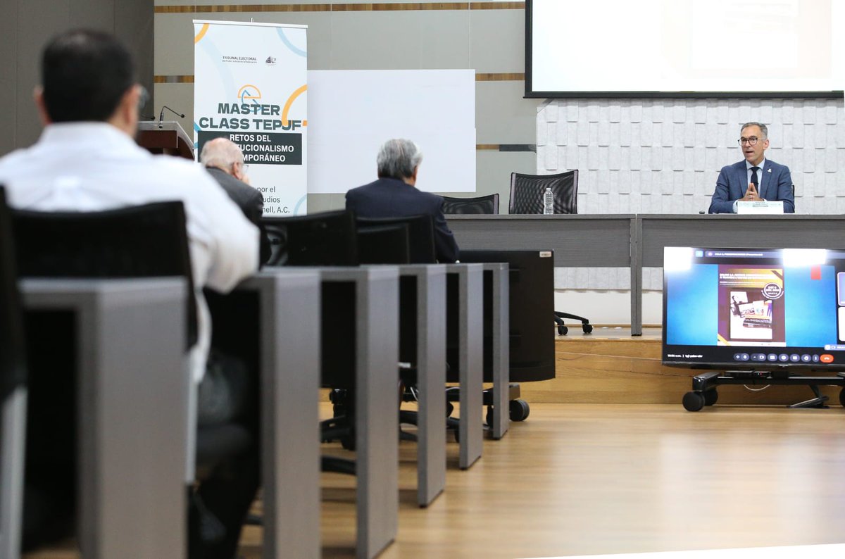 TEPJF_EJE's tweet image. 🧠 Gracias a quienes participaron en esta #MasterClassTEPJF sobre los retos del constitucionalismo contemporáneo. Especial agradecimiento al Dr. @GTusseau.
¿Qué podemos aprender del derecho constitucional comparado?
👉 youtube.com/watch?v=eCODJ2…