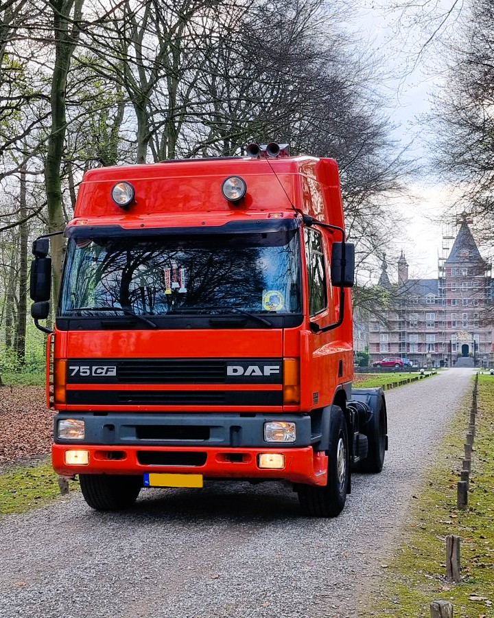 Never goes out of style. 😎

📷 Karel Jilesen

#ThrowbackThursday #Heritage #Classic #DAF #Trucks