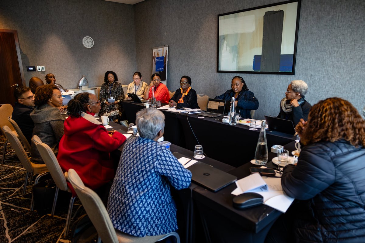 Session 5 Recap | Enablers for TB Vaccine Introduction

Breakout groups tackled the big questions — what’s needed to move from intention to action?

*Evidence: Target high-risk groups and interrupt transmission
*Delivery: Understand community preferences, overcome hesitancy,