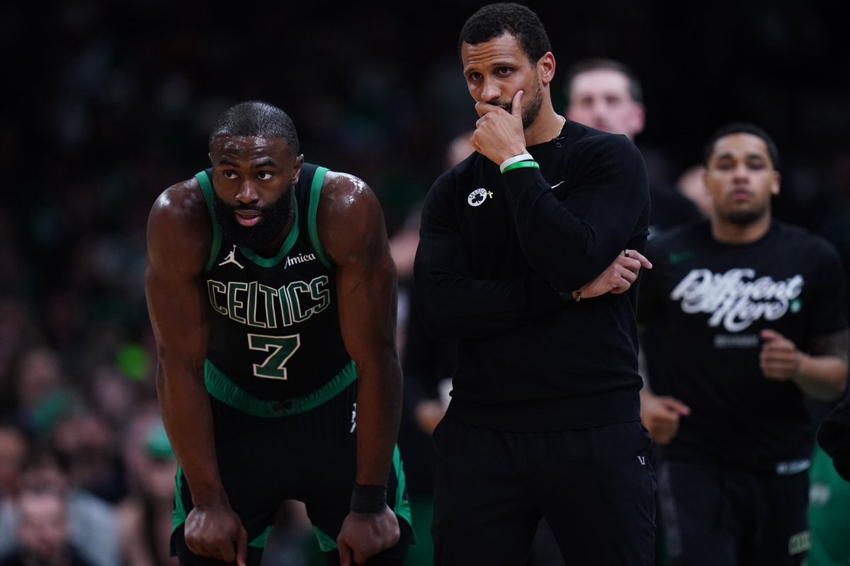 Bobby Manning (@realbobmanning) on Twitter photo What to watch for as the #Celtics' offseason continues <a href="/CelticsCLNS/">Celtics on CLNS</a>:
-Simons/Niang can be combined with other players in trades on 9/7. Still no intro for either, though they've been in BOS.
-Joe extension?
-Al's GSW deal terms
-A 21st player.
-EuroBasket feat. Queta (8/27) What to watch for as the #Celtics' offseason continues <a href="/CelticsCLNS/">Celtics on CLNS</a>:
-Simons/Niang can be combined with other players in trades on 9/7. Still no intro for either, though they've been in BOS.
-Joe extension?
-Al's GSW deal terms
-A 21st player.
-EuroBasket feat. Queta (8/27)