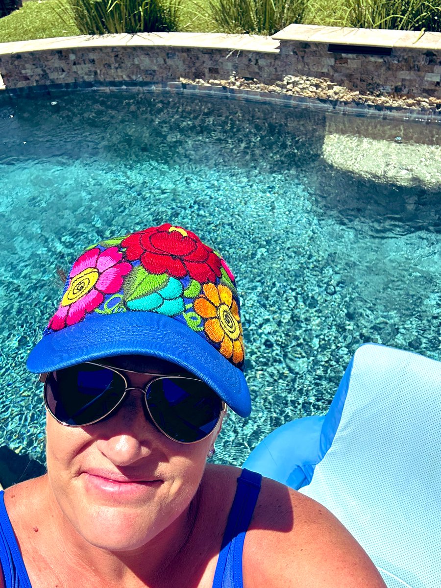 Mrs. Nelson tweet media