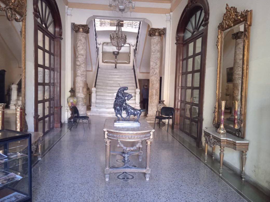 YaniselSanchez4's tweet image. El Centro Provincial de Patrimonio Cultural de #CiegodeAvila Felicita al colectivo del Museo de Artes Decorativas por su aniversario XXIII de fundado.
 🎉Muchas Felicidades y esperemos que pronto pueda reabrir sus puertas❤️
#patrimonioavileño 
#CiegoEn26 
#patrimoniocultural