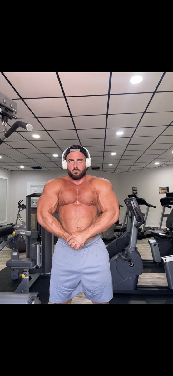 Shaneless96's tweet photo. #muscle https://t.co/7ie256M8uq