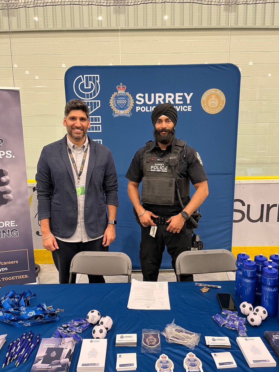 surreyps's tweet image. Reminder: the @PICSSociety Mega Job Fair is happening today until 3 pm! Cst. Athwal and an HR representative will be at the North Surrey Sport and Ice Complex, answering questions on how to join SPS as a civilian or police officer. #JoinSPS