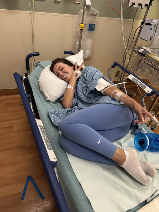 Watch adriana chechik's leaked NSFW photo on TwXstars