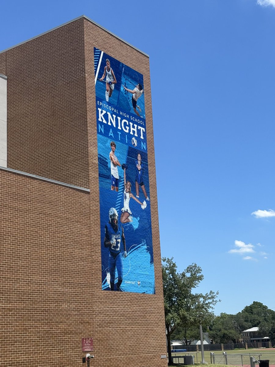 EHSSports's tweet image. It’s beginning to look a lot like preseason here at EHS! Can’t wait for 8/4 to arrive! #KnightsStandOut
