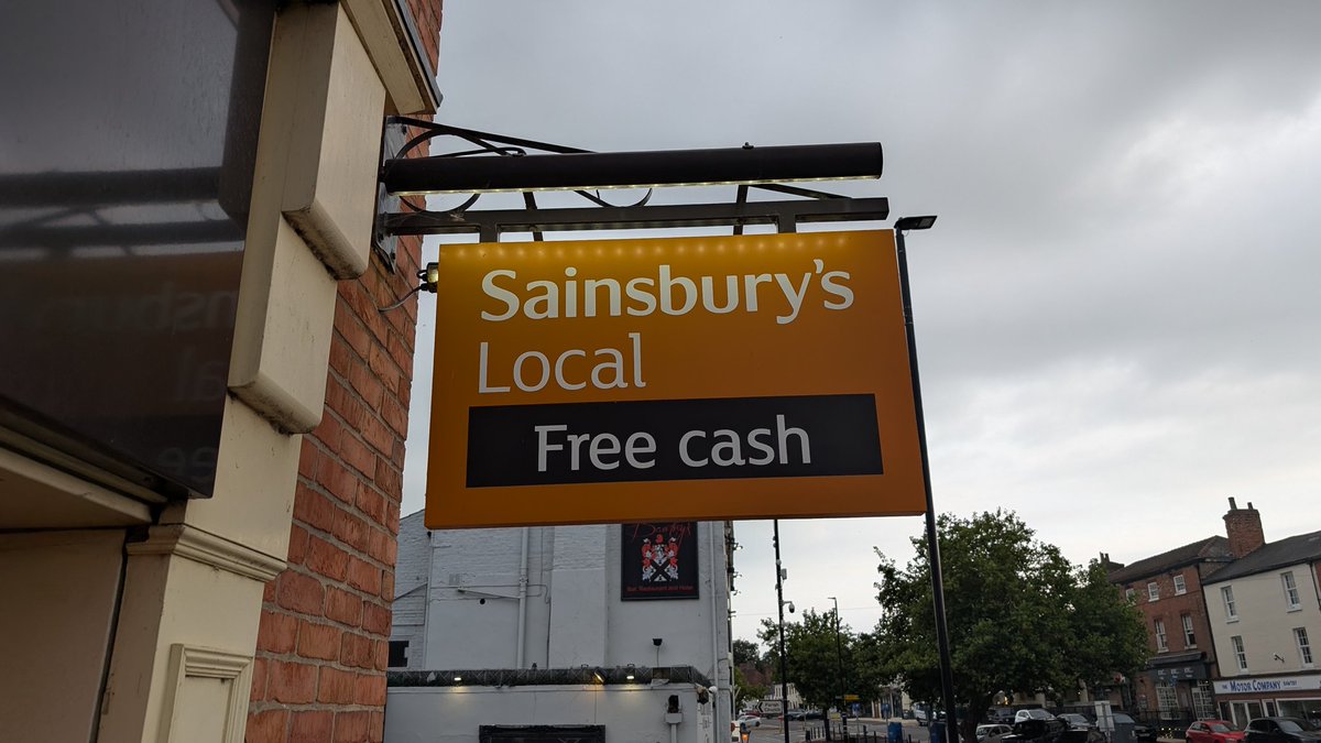 The <a href="/sainsburys/">Sainsbury's</a> in Bawtry is amazing! You can get free cash! 🥳
(I hope it's not false advertising)