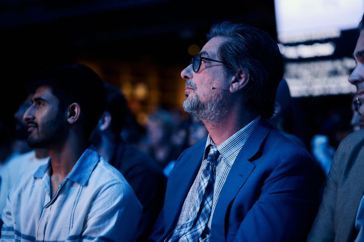 Decentralized Pictures (@dcp_foundation) on Twitter photo Checkout #RomanCoppola at <a href="/base/">Base</a> ’s "A New Day One" event in LA last week! 🚀 <a href="/baseapp/">Base app</a> is a turning point for creators - an everything app to discover, earn from and own your content! 🟦
#TheBaseApp #ArtisticSovereignty #TBA Checkout #RomanCoppola at <a href="/base/">Base</a> ’s "A New Day One" event in LA last week! 🚀 <a href="/baseapp/">Base app</a> is a turning point for creators - an everything app to discover, earn from and own your content! 🟦
#TheBaseApp #ArtisticSovereignty #TBA