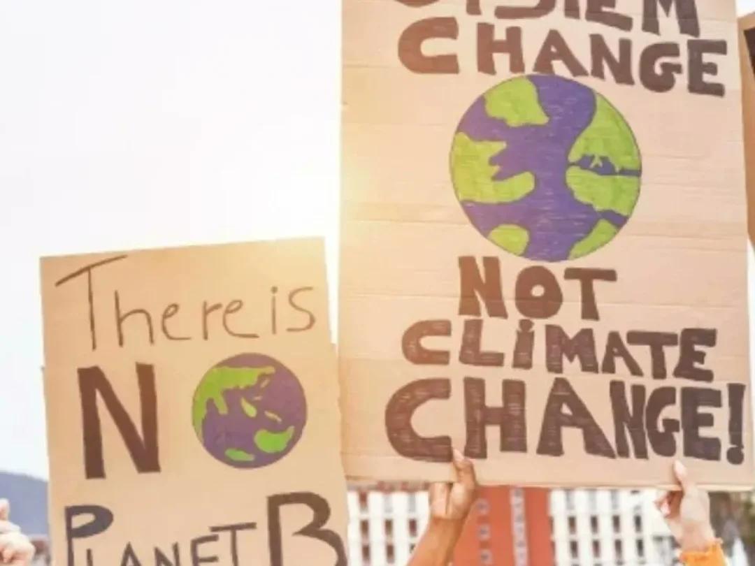 #ClimateStrike Week 304
#FightFor1Point5 Week 239

What we need is a system change, not climate change! 
❤️ ☮️ 🌍 🌏 🌎 💧 🌳 🌱 🌿 🌺 🌼 🏵️ 🌻 🌞 🦋

#FreePalestine🇵🇸 #FreeCongo 🇨🇩 #FreeSudan🇸🇩 #FreeYemen🇾🇪 #ClimateActionNow #EndClimateImperialism #twiff #FFFMapSolidarity