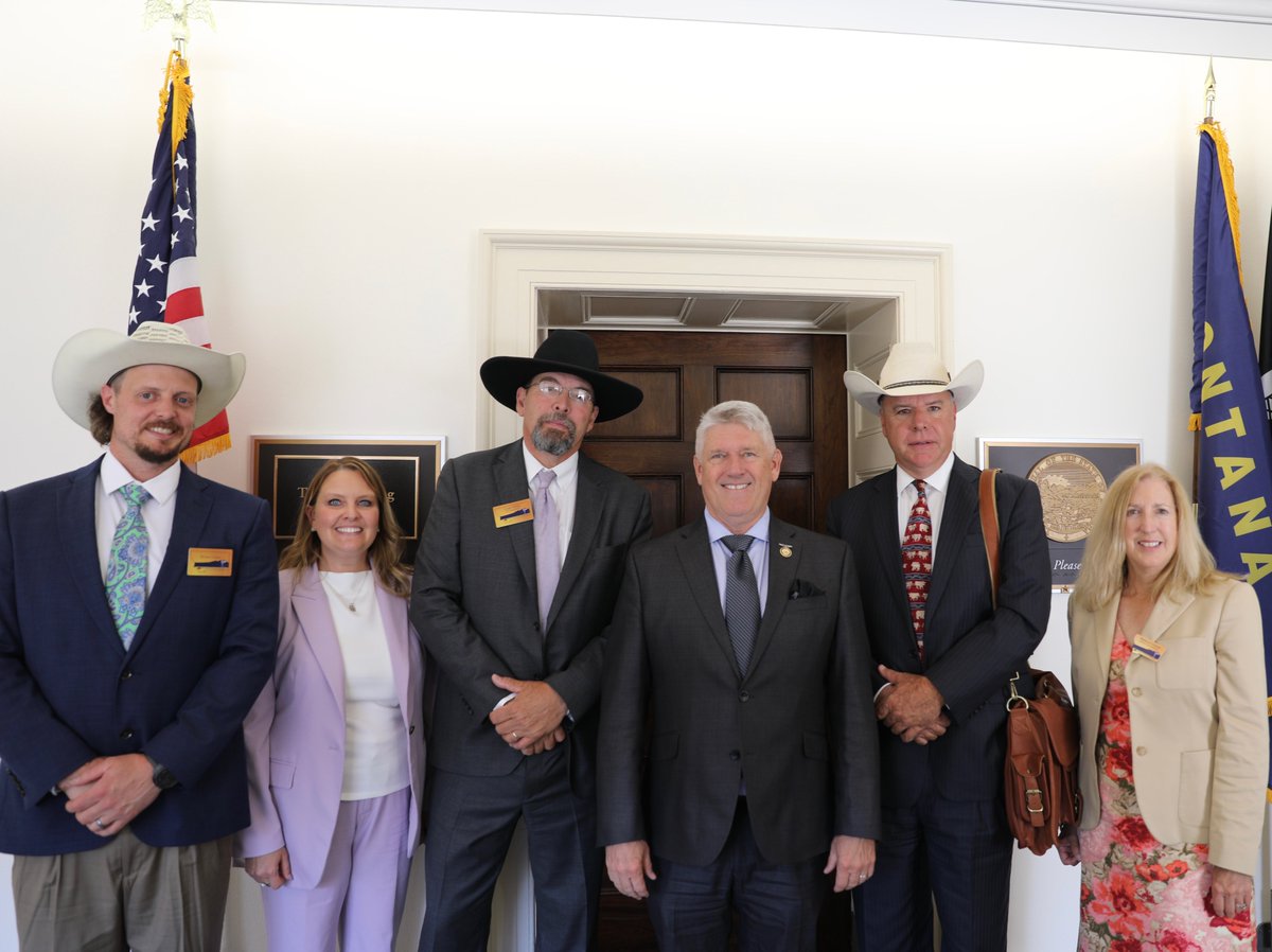 RepTroyDowning's tweet image. Today, I had a great meeting with Vice President Casey Mott, Eric Moore, Nicole Rolf, Rebecca Colnar, and Buddy Cheff of @MTFarmBureau .
We had the opportunity to talk about what the One Big Beautiful Bill means for Montana’s farmers and ranchers, rural broadband, and federal…