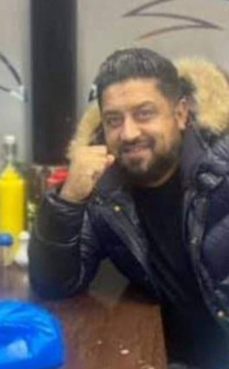 Telford_Escaper's tweet image. If I am killed it was 1 of 6 men. As they are the only ones I’ve publicly named. These men all raped me from 12yrs old. Pedo’s Nadim Ahmed, Khalid Hussain, Amjid Tuqir, Wajid Tuqir, Akhlaq Hussain or Zulifiqar Ahmed (check thread for other 2 face pics. 🧵)