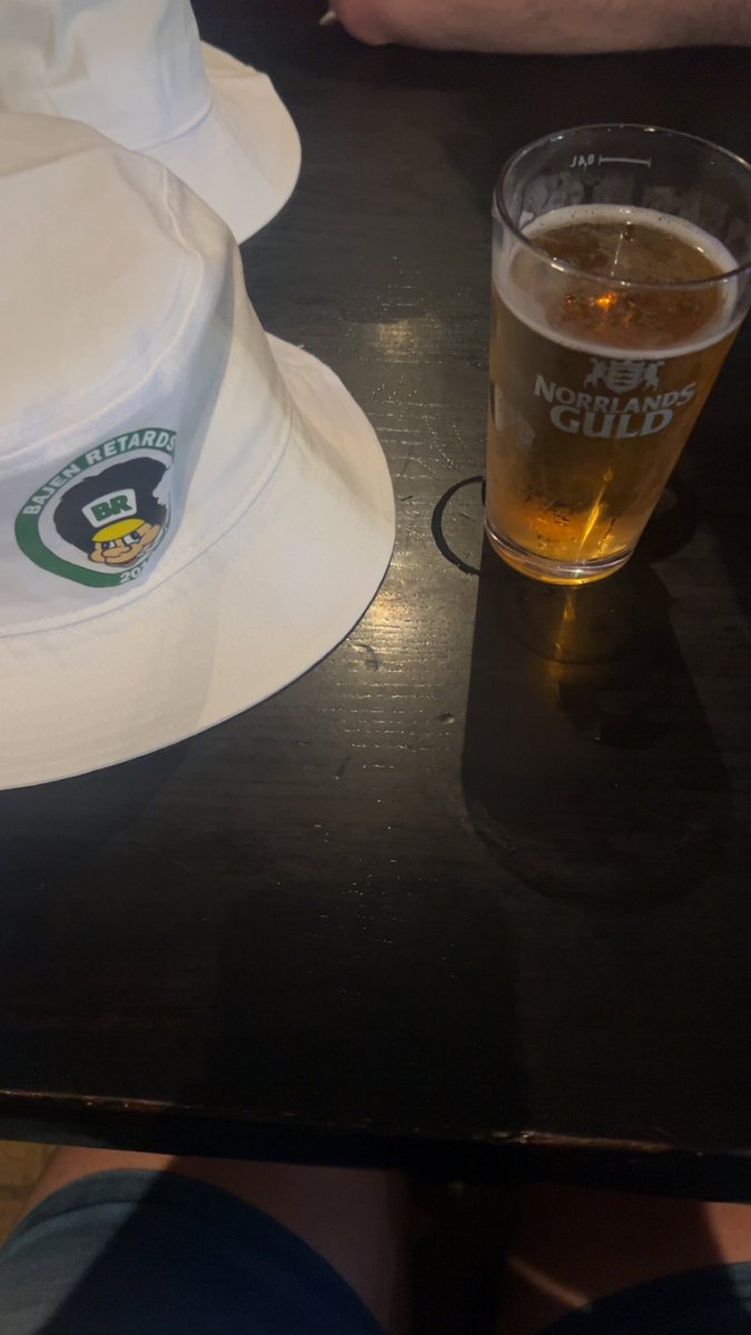 papaemeritus01's tweet image. Efterlyser en BAJEN RETARDS fiskehatt. Förmodligen borttappad i första halvlek. Hade uppskattat det extremt mycket om det kom tillbaka till mig. Varit på nedre hela matchen🫶🏻