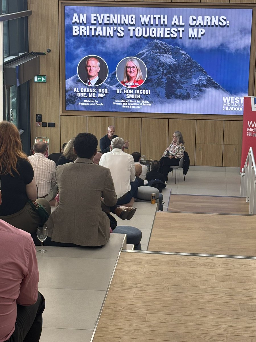 PaulCadmanUK's tweet image. An evening with @AlistairCarns and @Jacqui_Smith1 - Talking about Al’s life story from Scotland to Politics via the Military - inspiring Story 🙏🏻
An evening well spent