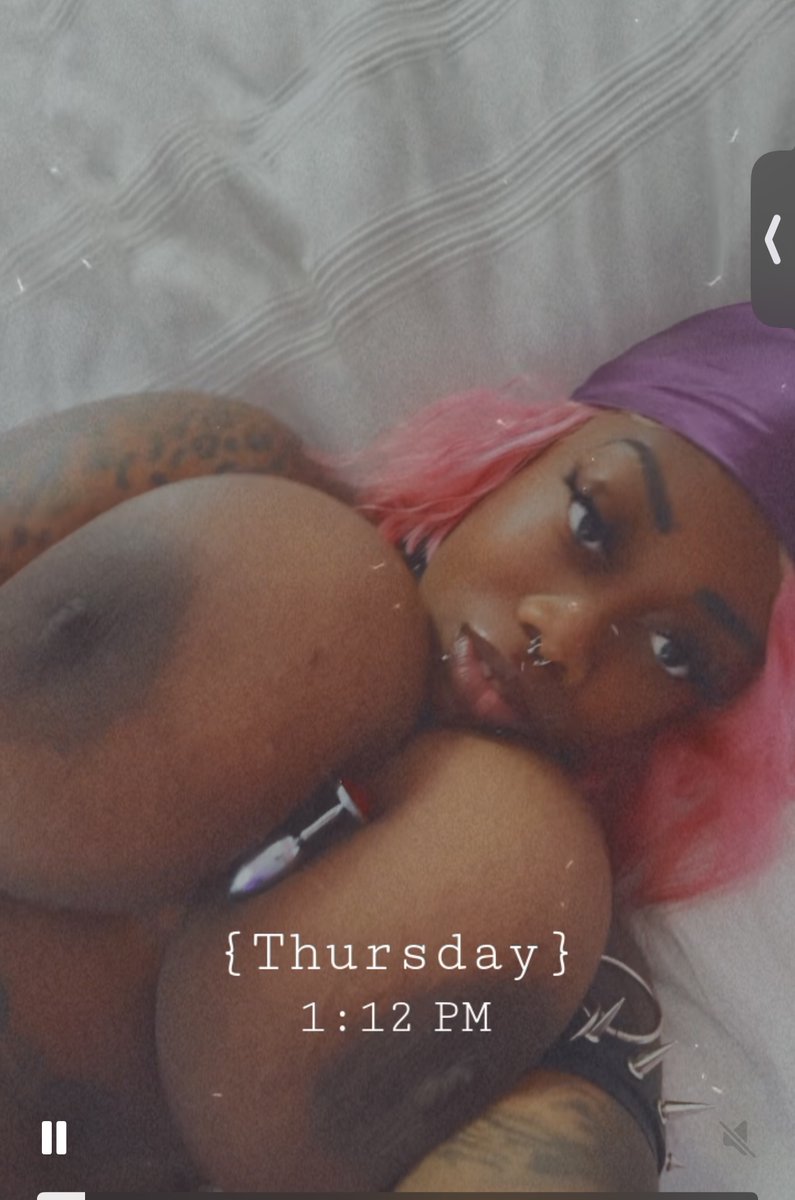 Hey yal I’m live now on my OF im baacckkkkkkkk I miss yal I got my butt plug in 😜😜🤪🤪🤪🤪🤪I’m live now let’s gooooooooo daddies onlyfans.com/misswatermelon…