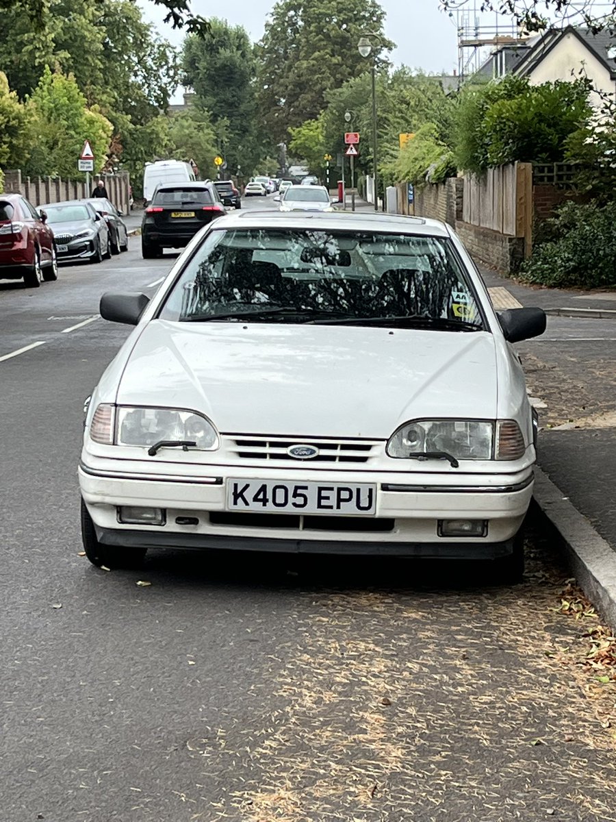 TwoBobTrader's tweet image. Not quite #FordFriday but could barely contain my excitement seen this in the neighbours driveway but never in the wild 🤪 #Scorpion #Granada #Ford #Warrior