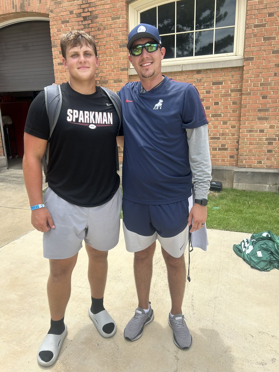 MedlenNoah's tweet image. Finished my last camp of the summer with a really strong day @SamfordFootball Specialist Camp. Thanks to @HatchAttack1 and @T_Zielenske5 for the opportunity to compete.
Now ready to focus on my upcoming senior season and showcasing all my hard work this summer.
@SenatorsFB…