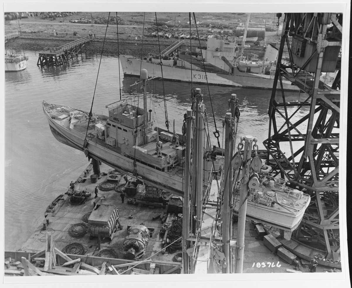 CdrEricson's tweet image. Captain class frigate HMS Drury (K 316): Launched 24.07.42.