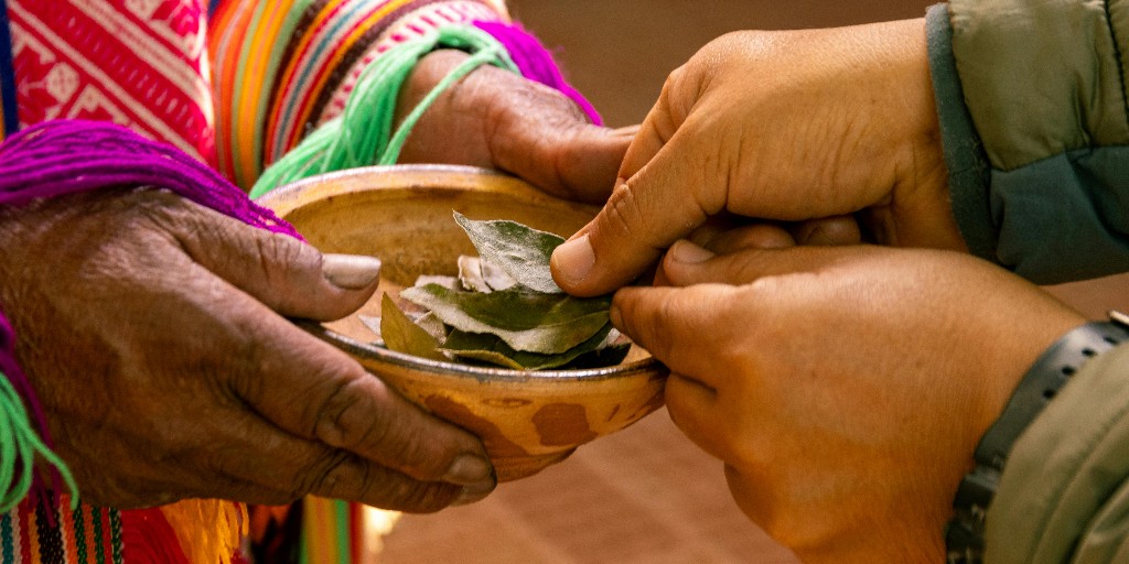 YorkU Grad Studies (@yorkufgs) on Twitter photo Professor Sean Hillier, identifies seven key themes of Indigenous aging, emphasizing the importance of culture, community, and holistic health.
Read more | bit.ly/42w6ewK
#YorkU #GradStudiesYU #YUPositiveChange
<a href="/YorkUHealth/">YorkUHealth</a> <a href="/YorkULAPS/">Faculty of Liberal Arts & Professional Studies</a> Professor Sean Hillier, identifies seven key themes of Indigenous aging, emphasizing the importance of culture, community, and holistic health.
Read more | bit.ly/42w6ewK
#YorkU #GradStudiesYU #YUPositiveChange
<a href="/YorkUHealth/">YorkUHealth</a> <a href="/YorkULAPS/">Faculty of Liberal Arts & Professional Studies</a>