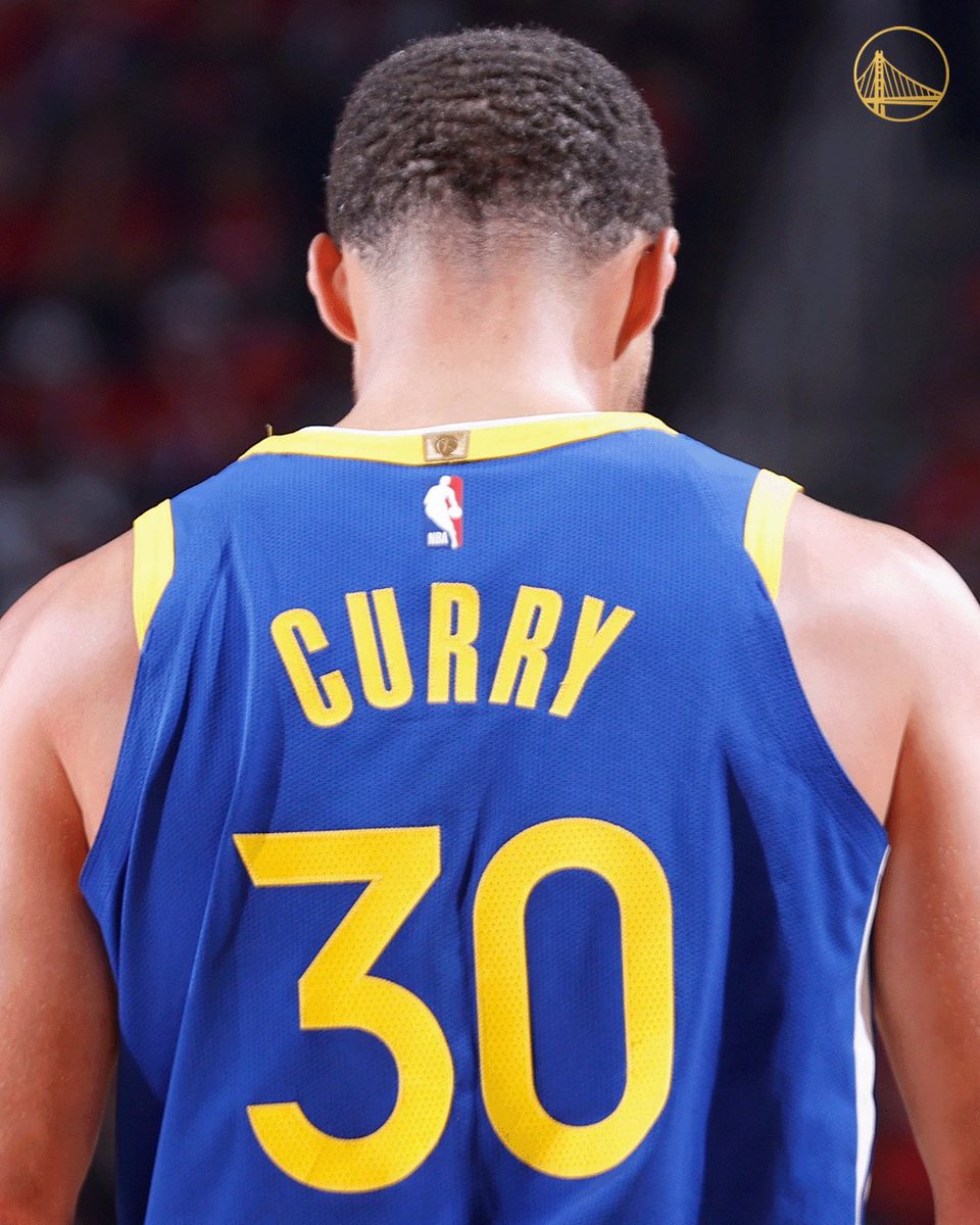 “Muy lejana”.

✍️ Stephen Curry, sobre su fecha de retiro del basquet.