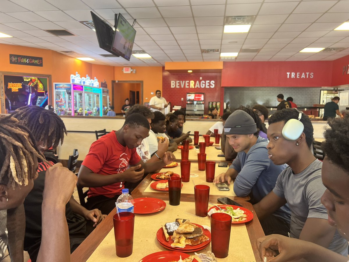 Amir “Hollywood” Johnson (@amirjohnson_77) on Twitter photo After a great week of sac. Family💯
#WAWG #TIS <a href="/CoachCarter_19/">Tyrone Carter M.Ed</a> <a href="/CyLakes_FB/">Cypress Lakes FB</a> <a href="/CoachTryon/">Michael Tryon Jr.</a> <a href="/CoachJPool/">Coach Pool</a> <a href="/CoachKober120/">Coach Kober... E.T.G.</a> After a great week of sac. Family💯
#WAWG #TIS <a href="/CoachCarter_19/">Tyrone Carter M.Ed</a> <a href="/CyLakes_FB/">Cypress Lakes FB</a> <a href="/CoachTryon/">Michael Tryon Jr.</a> <a href="/CoachJPool/">Coach Pool</a> <a href="/CoachKober120/">Coach Kober... E.T.G.</a>