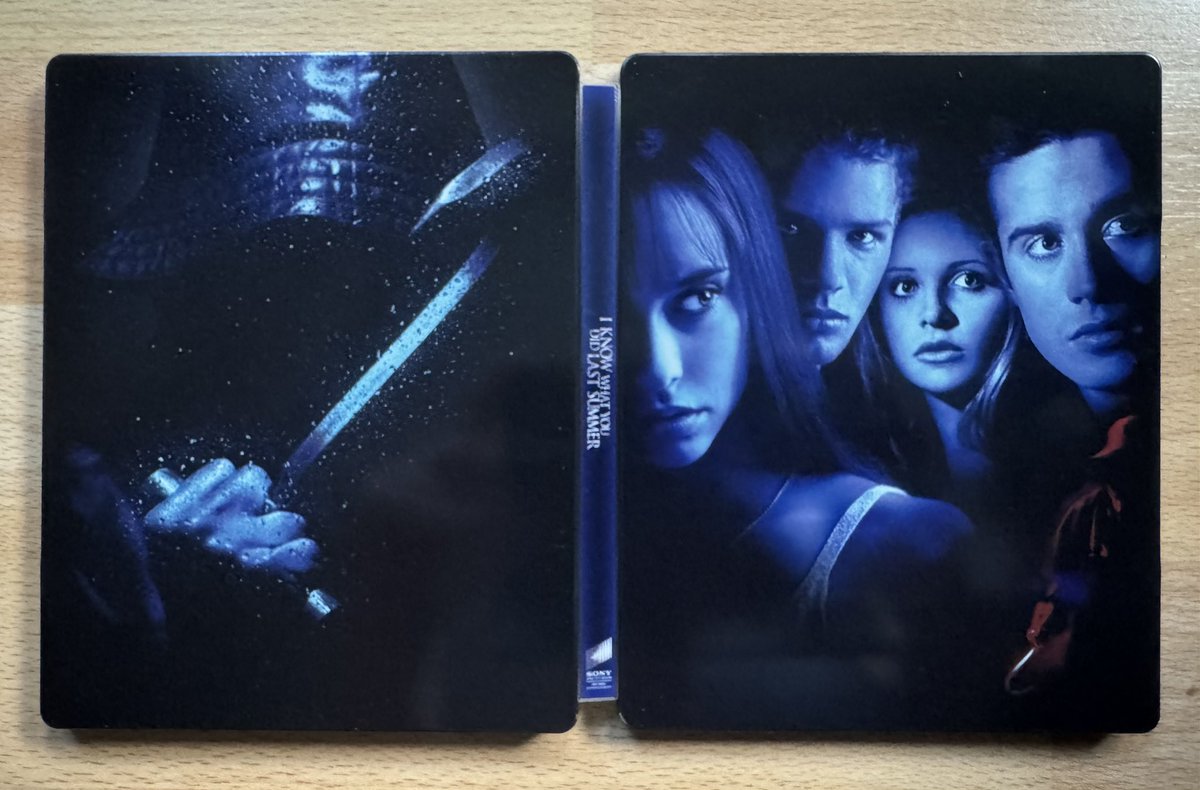 djcooky78's tweet image. Now watching: I Know What You Did Last Summer (1997). The 4K transfer looks superb with HDR and the Dolby Atmos sounds a lot better than the former DTS-HD MA 5.1 on Blu-ray. @RyanPhillippe #IKnowWhatYouDidLastSummer #IKWYDLS #horror #thriller #90s #90smovies