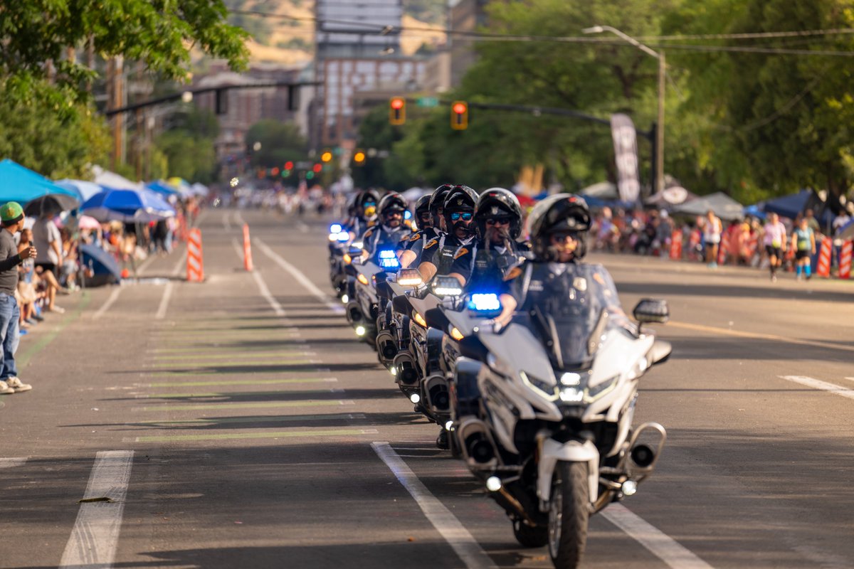 slcpd's tweet image. Today we marched, not just in a parade, but in the footsteps of those who came before us.
It’s an honor to serve and protect a community with such strong roots.
A huge thank-you to all of our officers who ensured a safe and successful Pioneer Day Parade.
Their dedication…