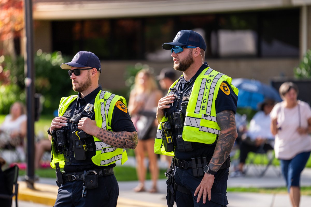 slcpd's tweet image. Today we marched, not just in a parade, but in the footsteps of those who came before us.
It’s an honor to serve and protect a community with such strong roots.
A huge thank-you to all of our officers who ensured a safe and successful Pioneer Day Parade.
Their dedication…