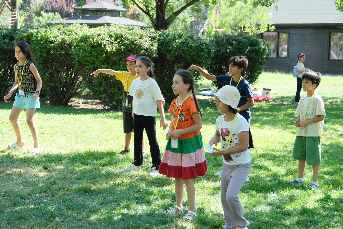 🌿 Tabiat Mektebimizde 4. haftayı da keyifle tamamladık!
Her hafta ayrı bir macera, her gün ayrı bir keşif…
Çocuklarımız bazen şaşkın, bazen meraklı ama her zaman öğrenmeye açık ve çok mutlu! 😊