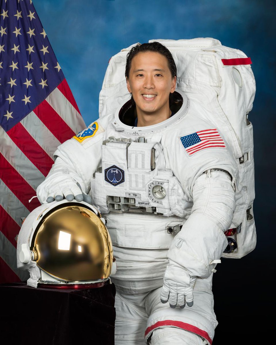 ASE_Astronauts's tweet image. ASE welcomes our new member: @JonnyKimUSA! 🎉
Jonny first flew to space this April aboard Soyuz MS-27, where he is currently living on the @Space_Station as part of Expedition 72/73.
He's the 631st orbital flier in the Registry of Space Travelers.
Welcome aboard!
