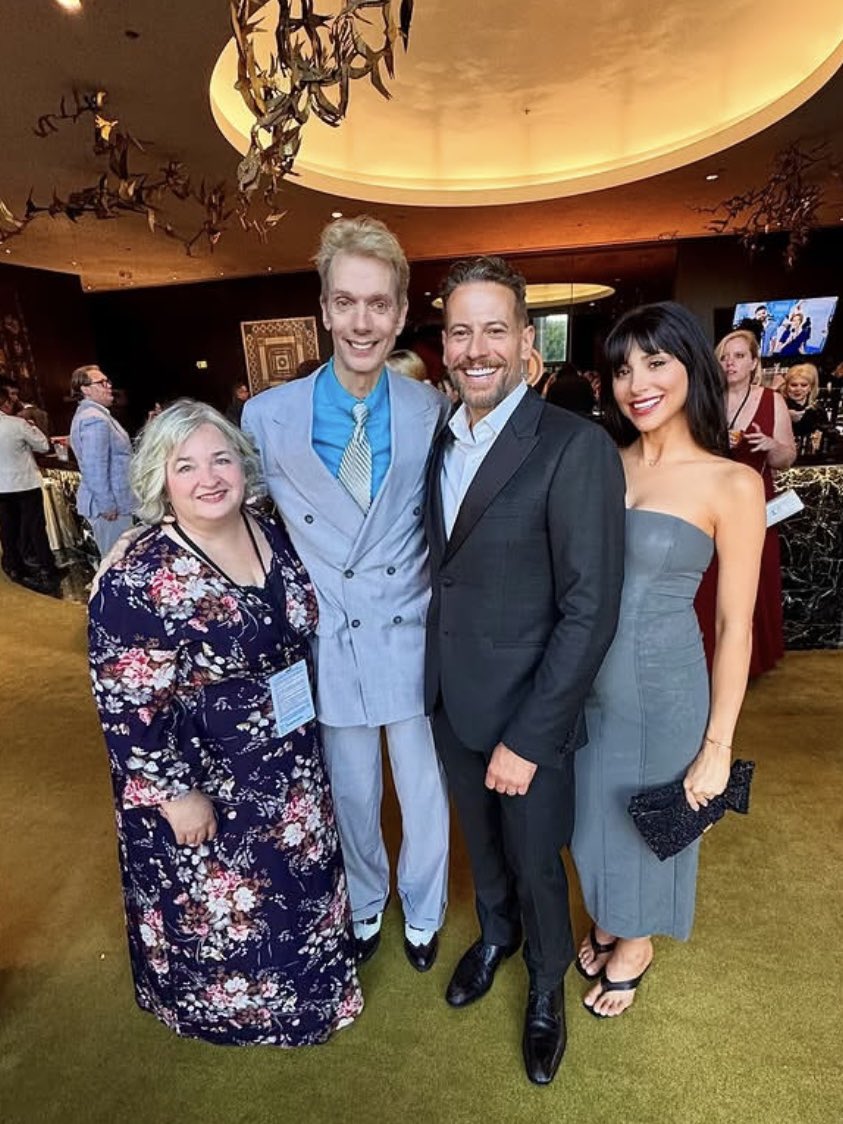 actordougjones's tweet image. Thank you @Marvel for inviting us legacy actors to the new FANTASTIC 4: FIRST STEPS premiere. A thrilling homage to the 1960’s comic books! Here are Silver Surfers old and new (terrific job, Julia Garner), original Reed Richards ( @ioangruffudd , Bianca Gruffudd and Mrs. Laurie)