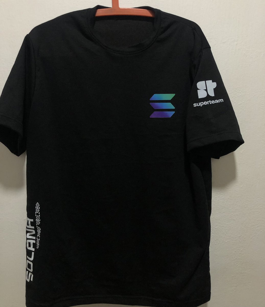 surpriseisdname's tweet image. Got my @superteam X @solana merch🤭
Can’t wait to rock it💃🏻