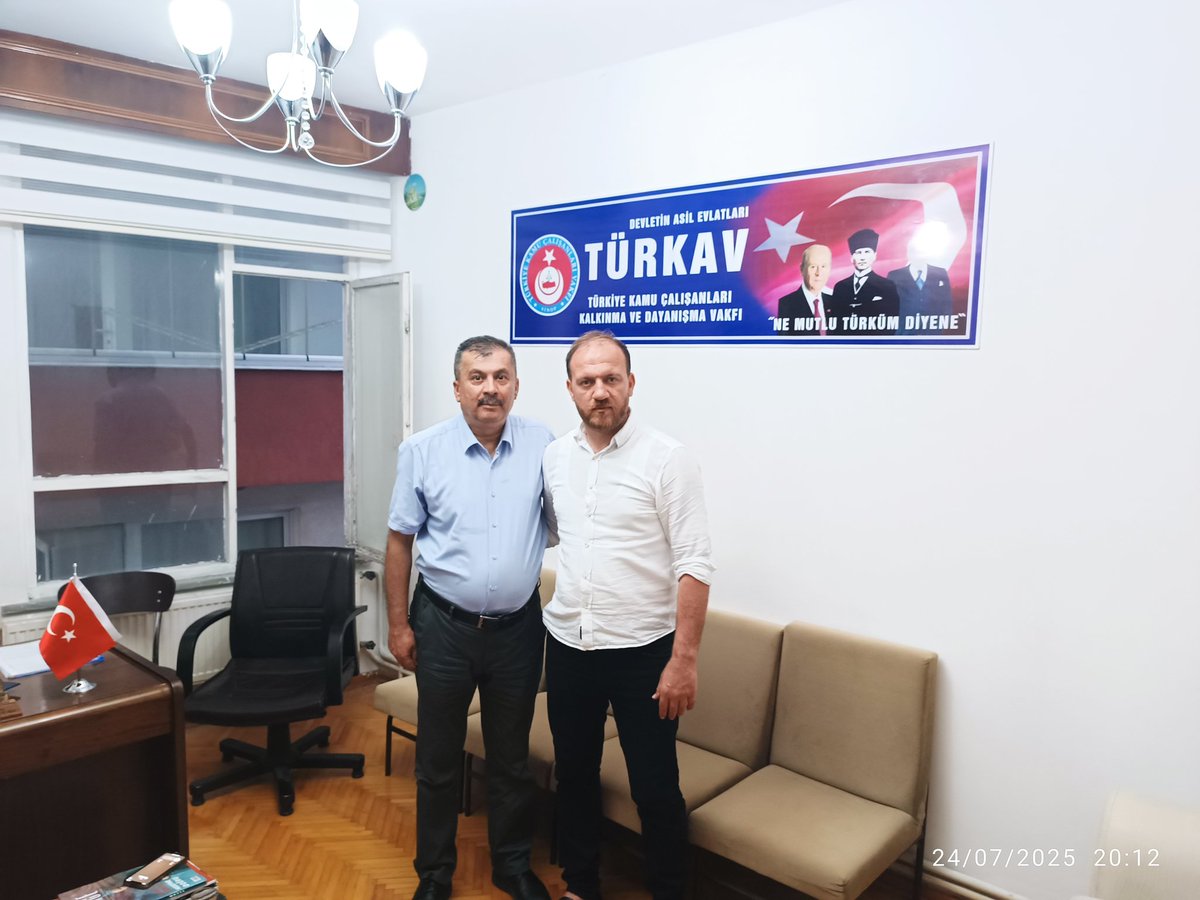 57Turkav's tweet photo. Türk Sağlık-Sen Sinop Şube Başkanımız Sayın İbrahim ERKEÇ, Türkiye Kamu Çalışanları Kalkınma ve Dayanışma Vakfı (TÜRKAV) Sinop İl Başkanımızı ziyaret etmişlerdir. Kendilerine bu nazik ziyaretleri ve değerli sohbetleri için teşekkür ederiz.
@turkavgenelmerkez https://t.co/GsVGJTD9RN
