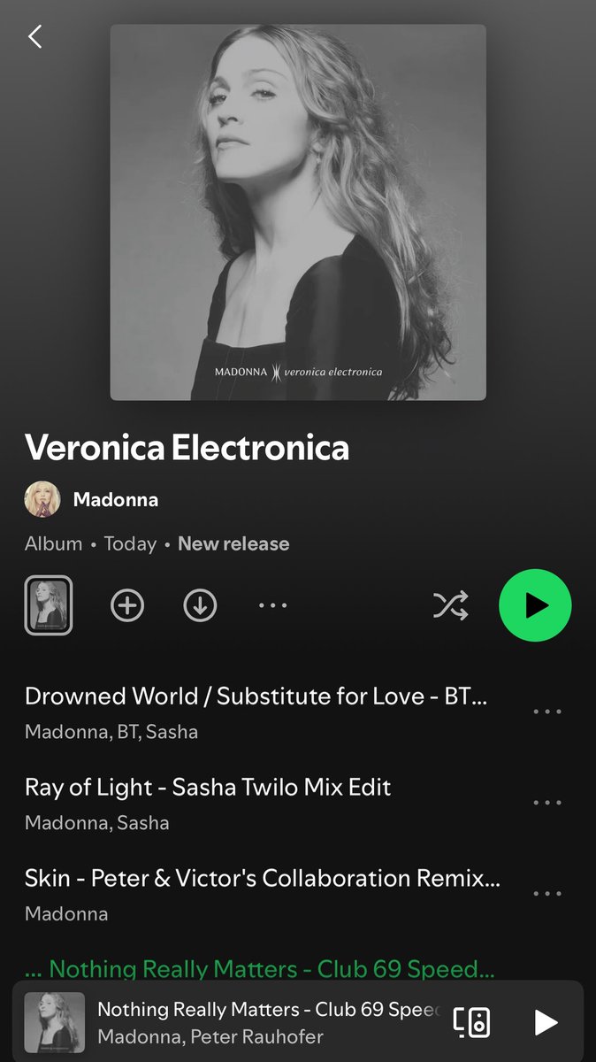 GregvsMatt's tweet image. Listening now ❤️
This sounds so good 🎧🎉
#Madonna #veronicaelectronica