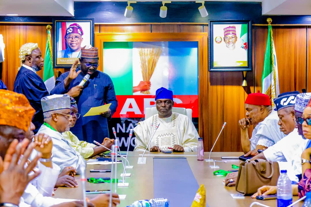 OfficialAPCNg's tweet image. The new National Chairman, Prof. Nentawe Goshwe Yilwatda, presided over his first meeting of the National Working Committee (NWC) at the Party’s National Secretariat, Abuja, following his election and inauguration at the 14th meeting of the APC National Executive Committee (NEC).
