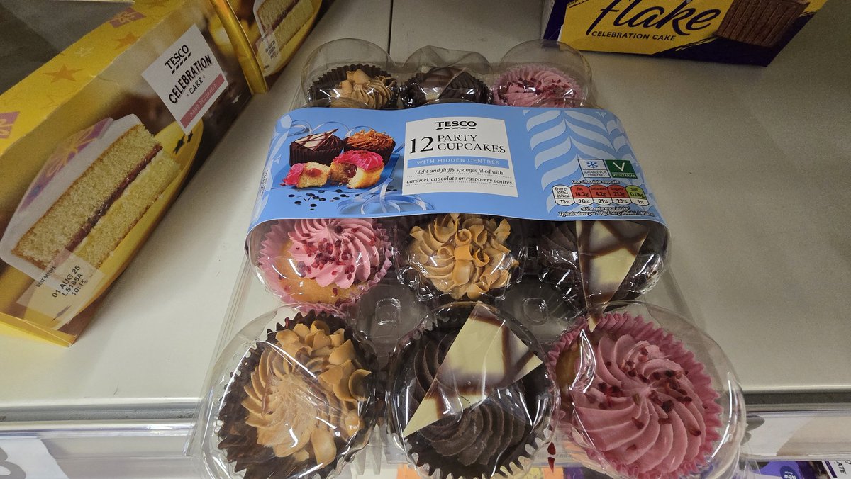 glooface's tweet image. Does anyone know if these are good for someone on a diet?