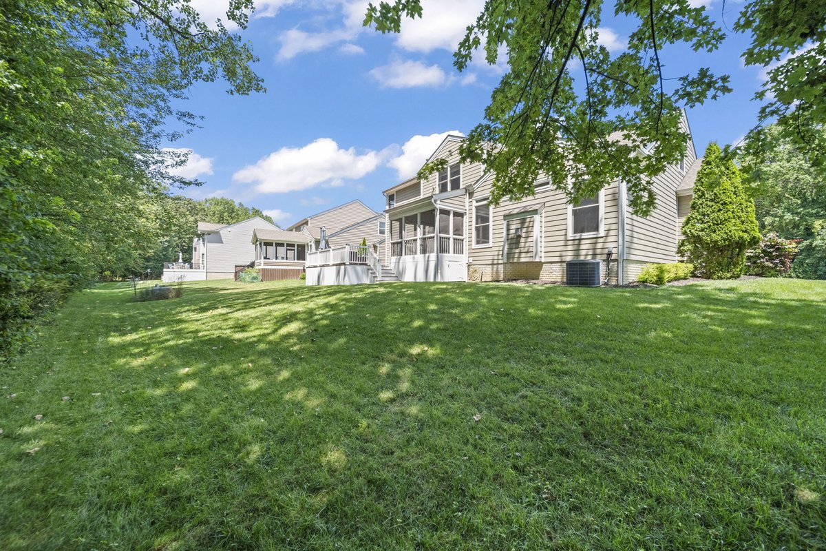 🚨 Coming Soon in Galena!
📍 7353 Seraphim Court, Galena, OH 43021
🗓 Active Friday, July 25th
🏡 Open House: Saturday, July 26th | 12:00p – 2:00p
✨ 4 Beds | 2.5 Baths | 3,420 SqFt

Tucked away on a quiet cul-de-sac in one of Galena’s most sought-after neighborhoods, this