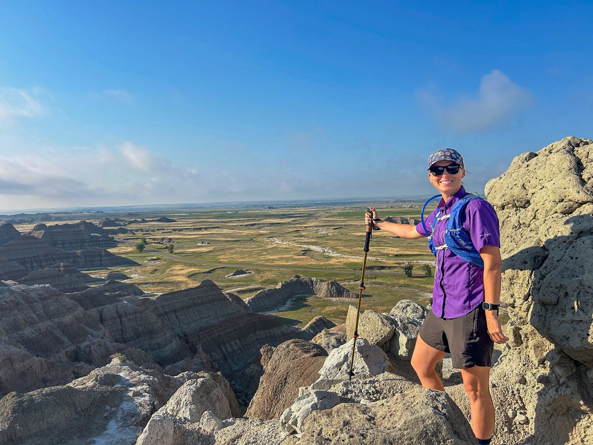 CandaceYoung37's tweet photo. 💜 ✅ Week 5: Purple Line Complete! ✅ 💜
💜 Trail Running Miles on…
💜 Purple Mountains Majesty 💜 
💜 Purple Shirt! 💜
#PawsUp #TeamPaws #RunTheL 
To donate visit my fundraising page here: https://t.co/NUjLjToeTr
Or venmo:
https://t.co/CAosKKNFq2 https://t.co/iybRx0JmD7