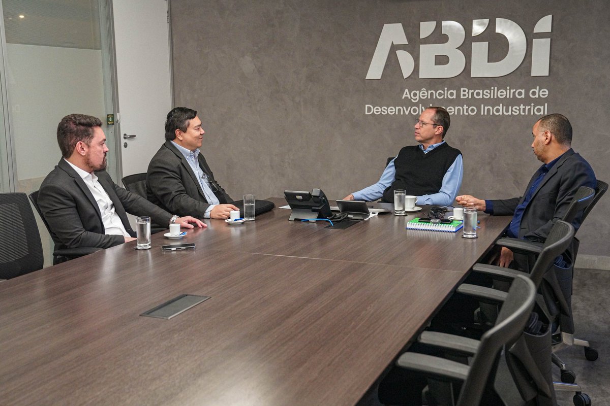 RicardoCappelli's tweet image. Importante reunião com ALANAC na @abdi_digital. Parcerias importantes a caminho. Trabalho, trabalho e trabalho. 🇧🇷