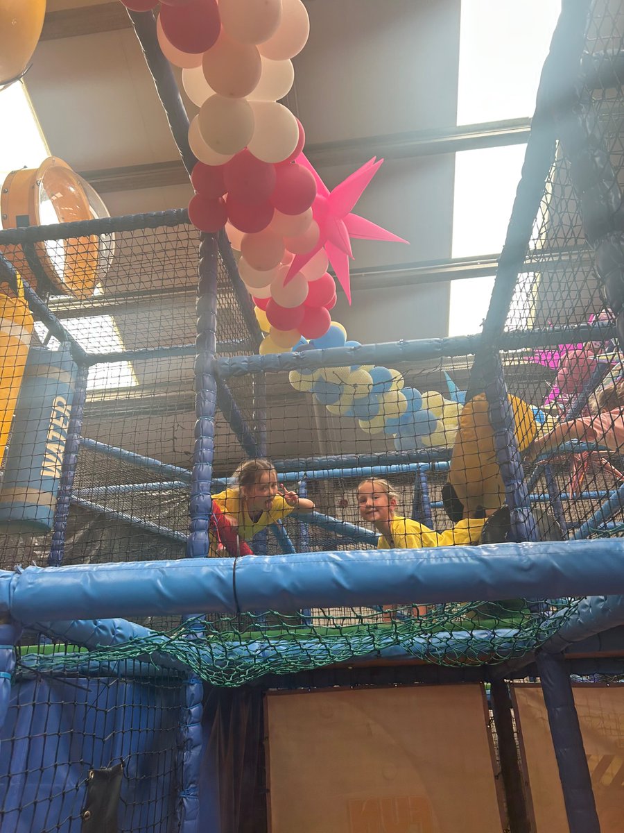 Grosvenor Community Centre (@grosvenorcommu2) on Twitter photo Excursions today were all about free play as we start the descent out of Summer.
Excellent participation all round 👏👏
<a href="/belfastcc/">Belfast City Council</a> <a href="/eayouthservice/">EA Youth Service</a> Excursions today were all about free play as we start the descent out of Summer.
Excellent participation all round 👏👏
<a href="/belfastcc/">Belfast City Council</a> <a href="/eayouthservice/">EA Youth Service</a>