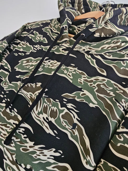 humblegentsnl's tweet image. When you've got the viet cong in the morning and Millwall away in the evening 
humblegentssocialclub.com/collections/ja…