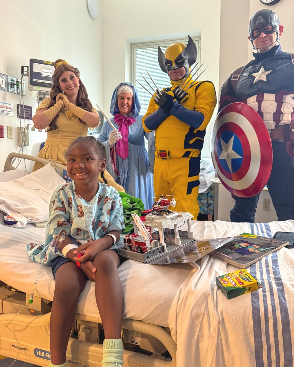 WolfsonChildren's tweet image. ✨💛 A little bit of magic made its way through Wolfson Children’s Hospital thanks to our friends at Costumers With a Cause!
Belle, the Fairy Godmother, Captain America and Wolverine stopped by to bring smiles, hugs and hero moments to our patients. We’re so grateful for the joy…