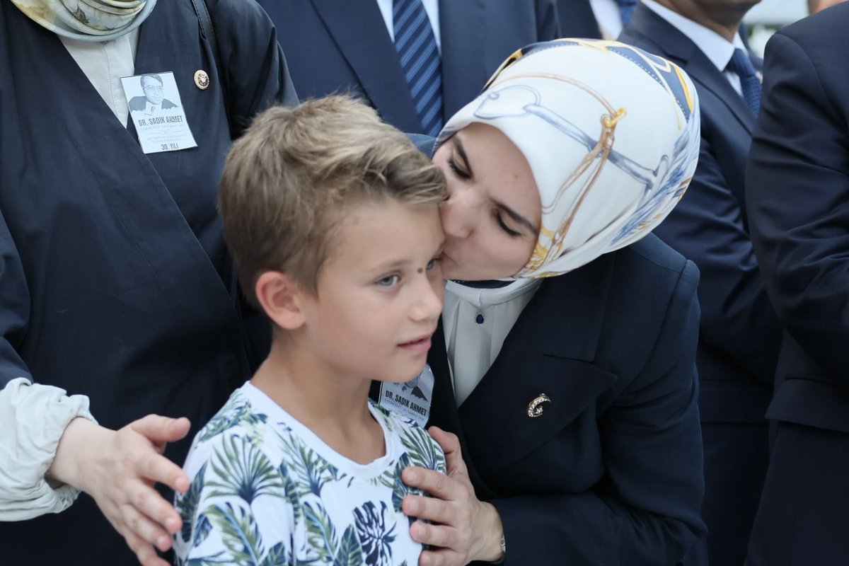 Mahinur Özdemir Göktaş tweet media