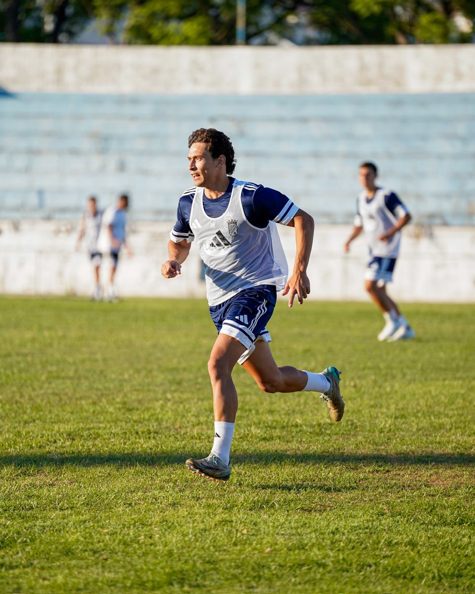 XerezCD_OFICIAL's tweet image. 🏋🏻‍♂️📸💙

¡Doble sesión completada!

💭 5️⃣ días para el primer test 🆙