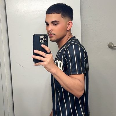 MathurAlex's tweet photo. #NuevaFotoDePerfil https://t.co/cdc1B5Tfhf
