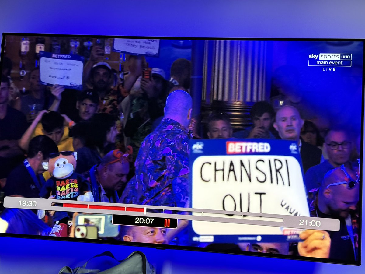 nickkingtwo's tweet image. Every night so far at the darts #swfc