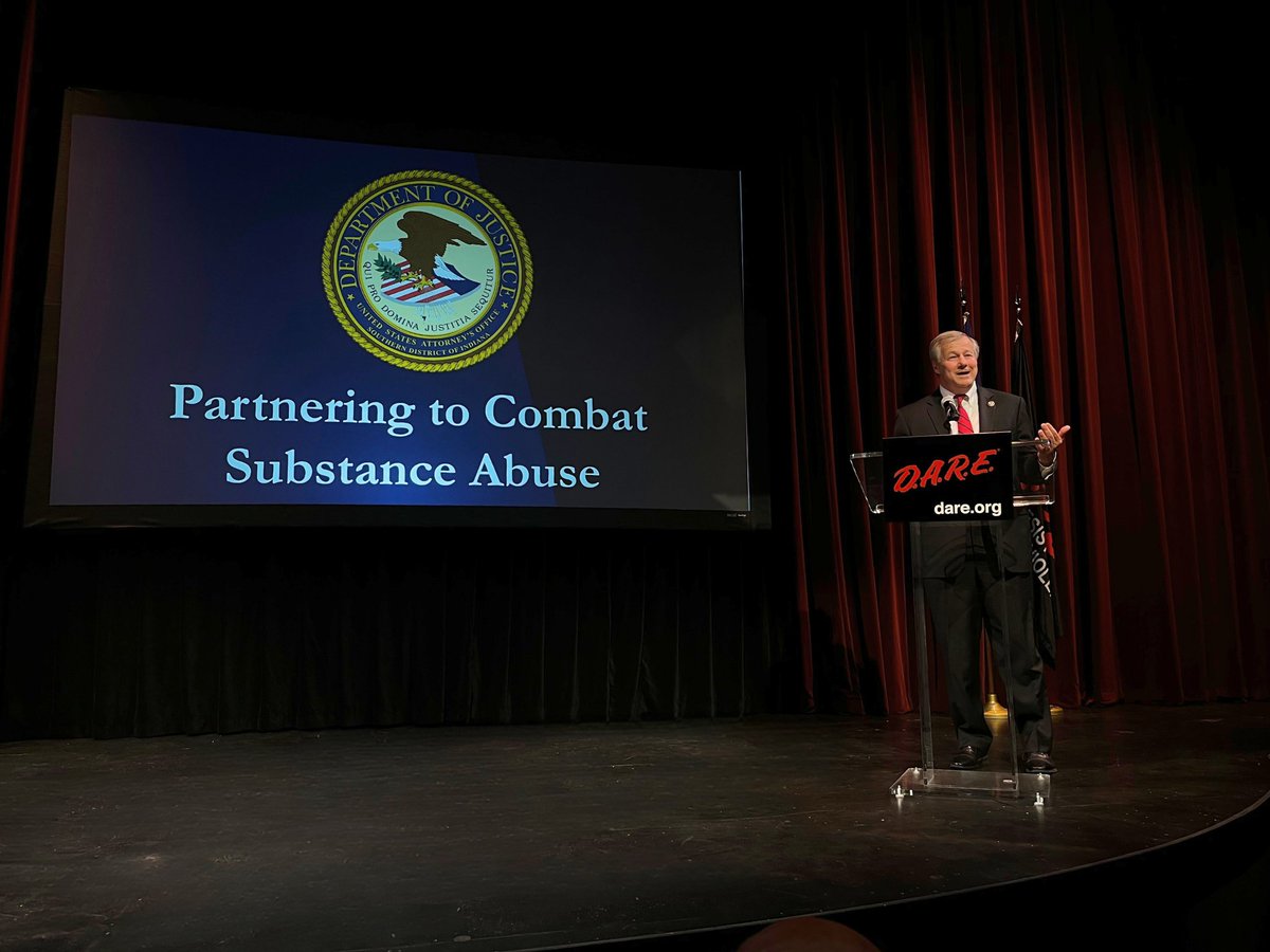 SDINnews's tweet image. Today, U.S. Attorney Wheeler and @USAO_NDIN Acting U.S. Attorney Proctor proudly represented the Department of Justice at the D.A.R.E. International Conference in Indianapolis.
They highlighted key DOJ initiatives like #OperationTakeBackAmerica and recognized the critical role…