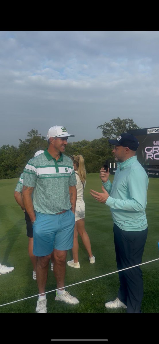 GolfloverUK's tweet image. Great day interviewing the celebrity ams that played in the @livgolf_league pro am @JCBGolfCC
Stars from all areas of life.
Here are a few photos of from the 15 interviews we did for @GLUgolfclub
@CheetoSantino @KP24 @lukeh180 @AP_McCoy
Thanks for the time gents!