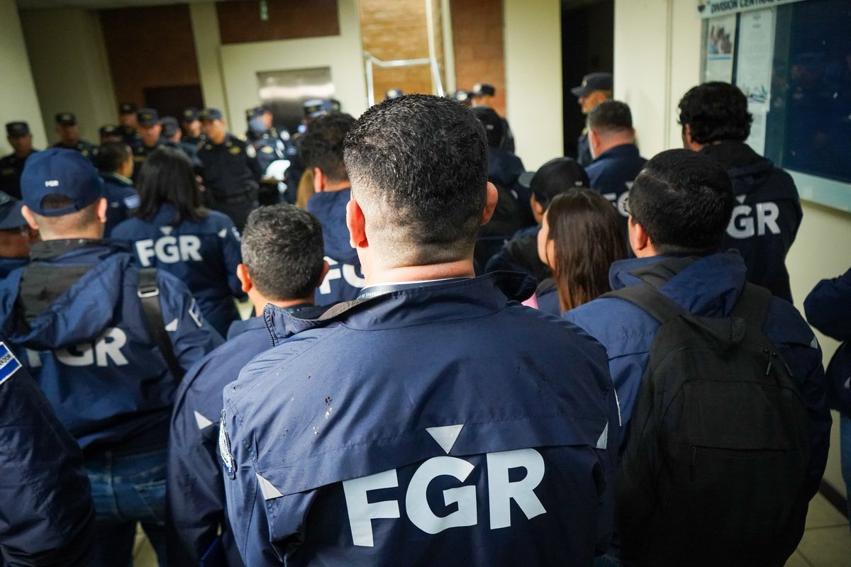 Fiscalía General de la República El Salvador tweet media